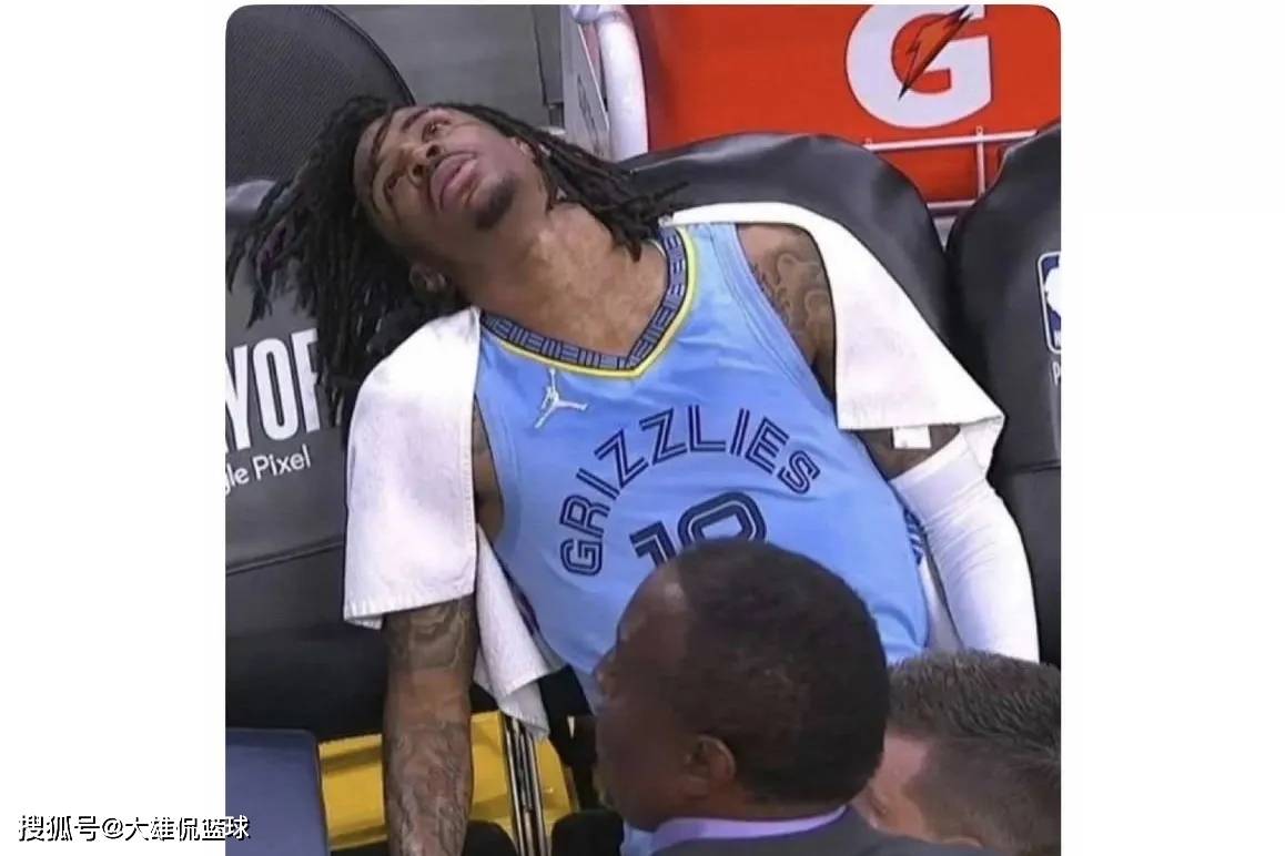 勇士球星受伤在前，球队遭遇困境的简单介绍