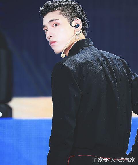 包含韩国男篮选手参演真人秀节目，展现多才多艺一面的词条