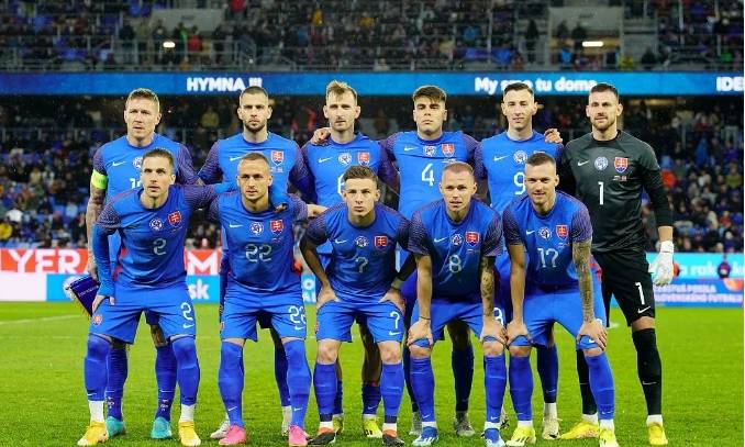 开云体育官方网站-关于斯洛伐克队逆转战胜塞尔维亚队，夺得欧洲杯入场券的信息