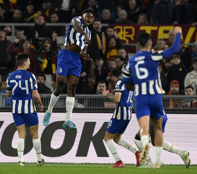 包含罗马客场挑战波尔图,客场作战能否赢得胜利?的词条 包含罗马客场挑战波尔图,客场作战能否赢得胜利?的词条