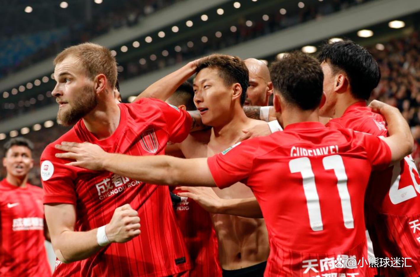 开云体育-中国球队勇夺胜利，晋级亚冠赛场