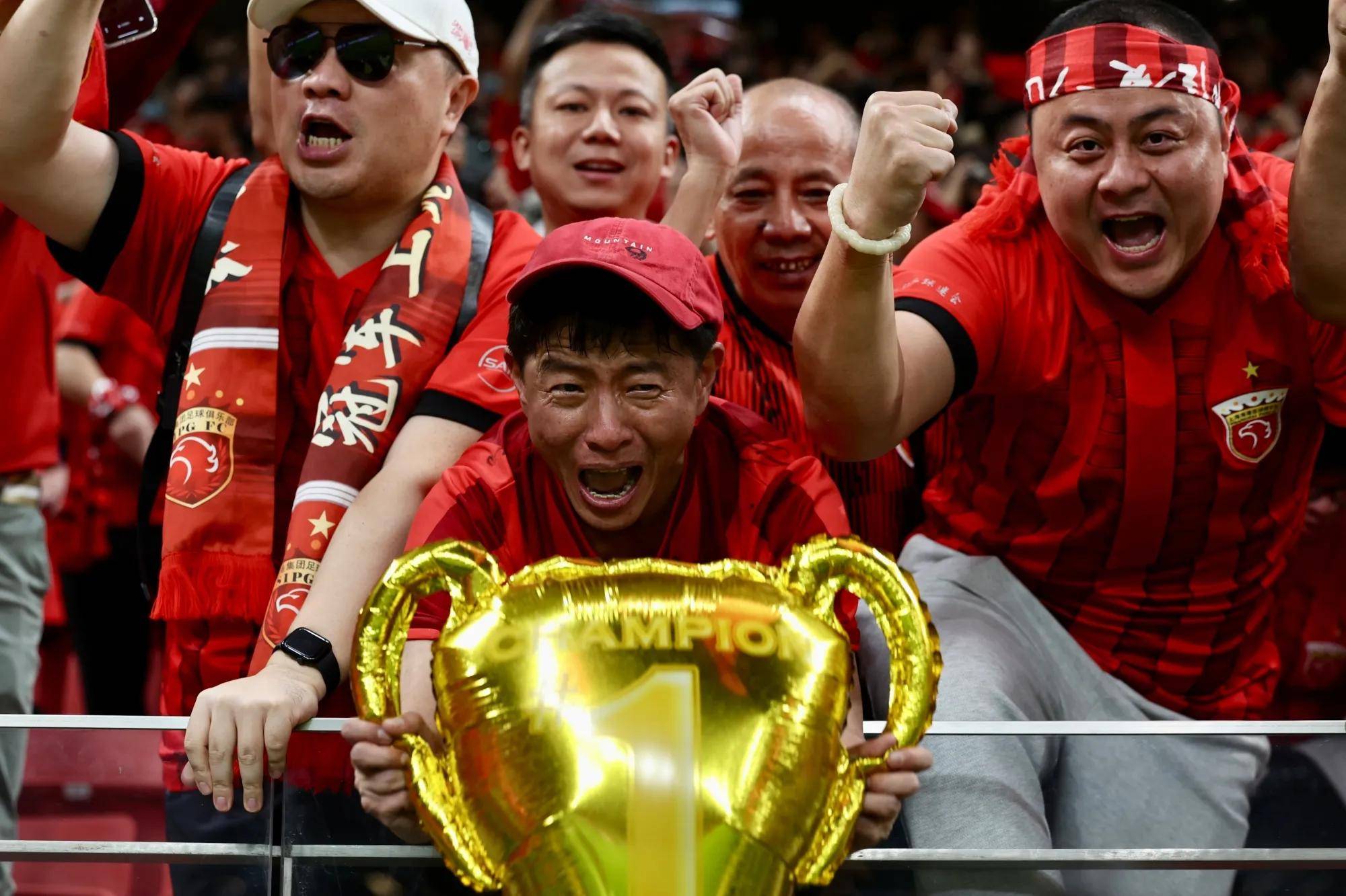 关于上港连克建业，鲁能客场再度胜出的信息