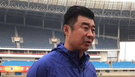 开云体育-鲁能引进新教练，带领球队迎战新赛季挑战