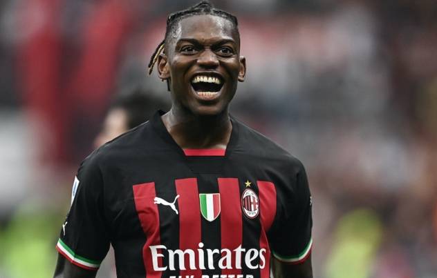 开云体育官方网站-关于AC米兰继续胜利势头，稳坐积分榜榜首的信息