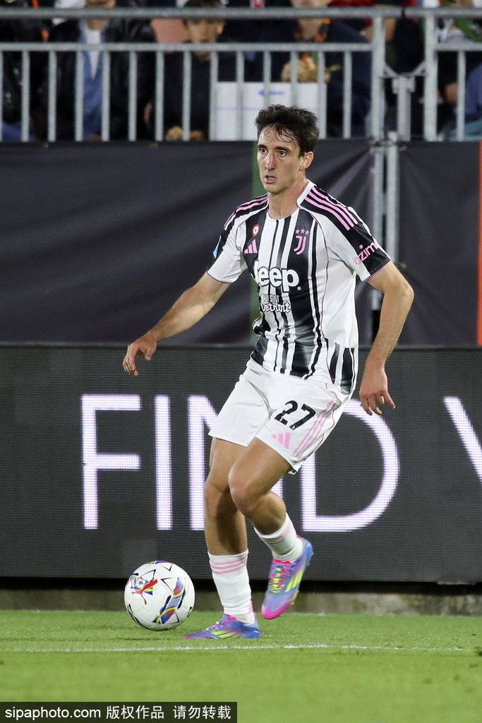 关于尤文图斯主教练大赞球队进攻组织的信息