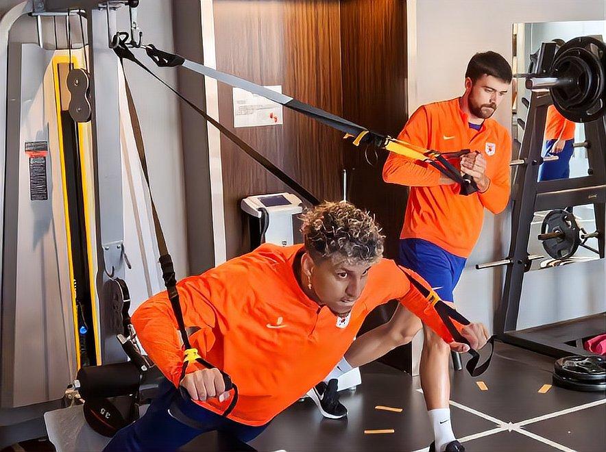 球队备战决赛,技术训练日渐紧张的简单介绍 球队备战决赛,技术训练日渐紧张的简单介绍