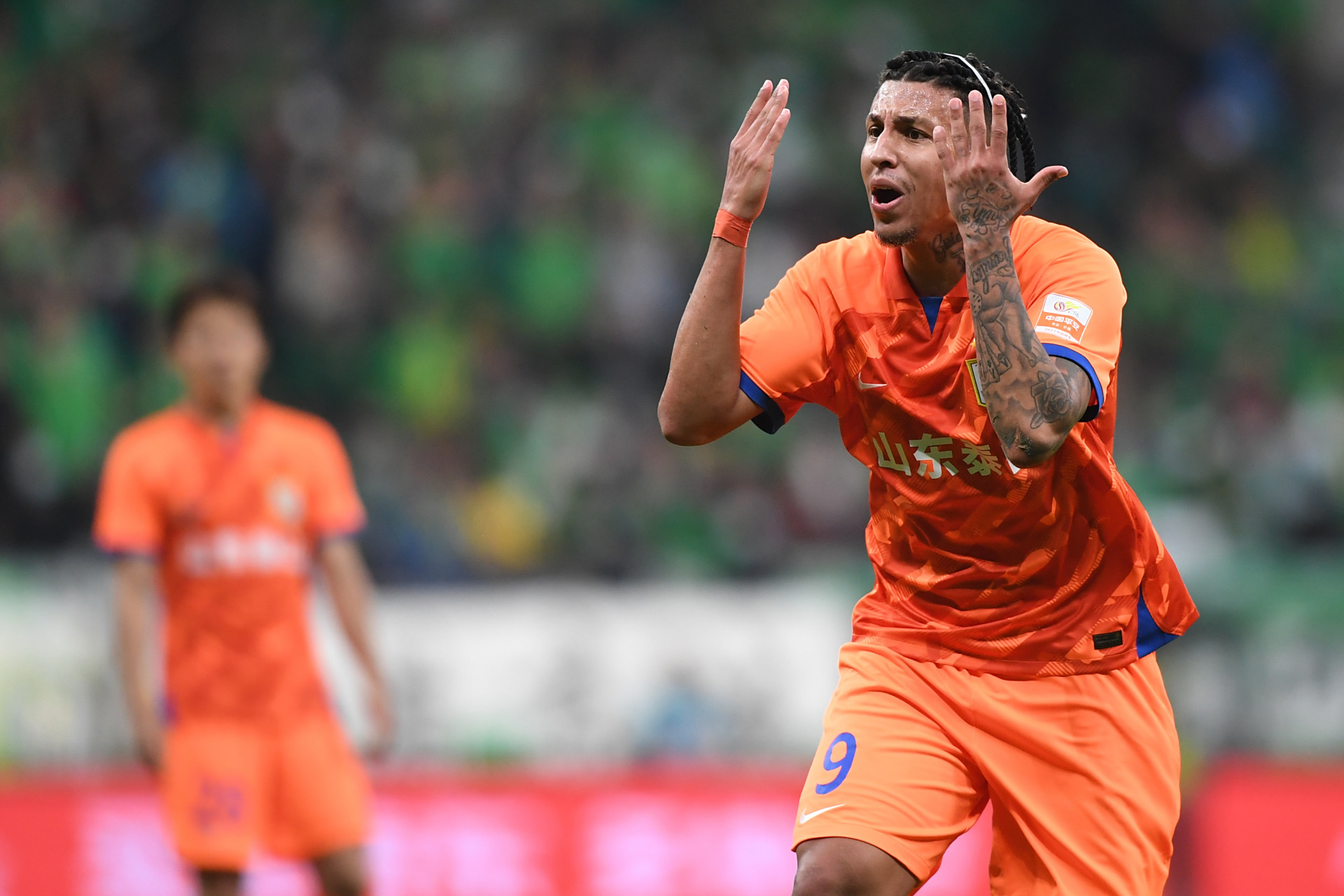 开云体育登录-斯洛文尼亚队士气高涨取胜