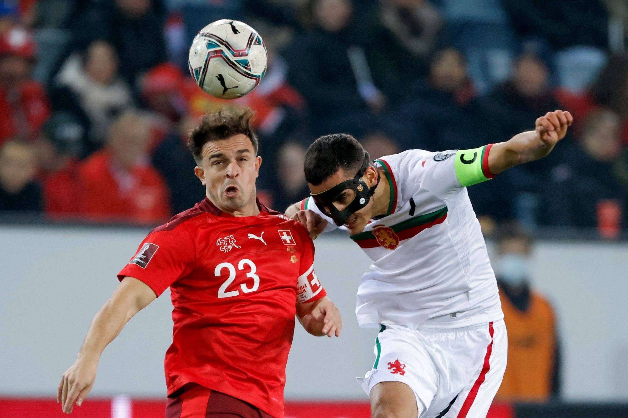 开云体育在线-暴龙队防守稳固，对手难以攻破