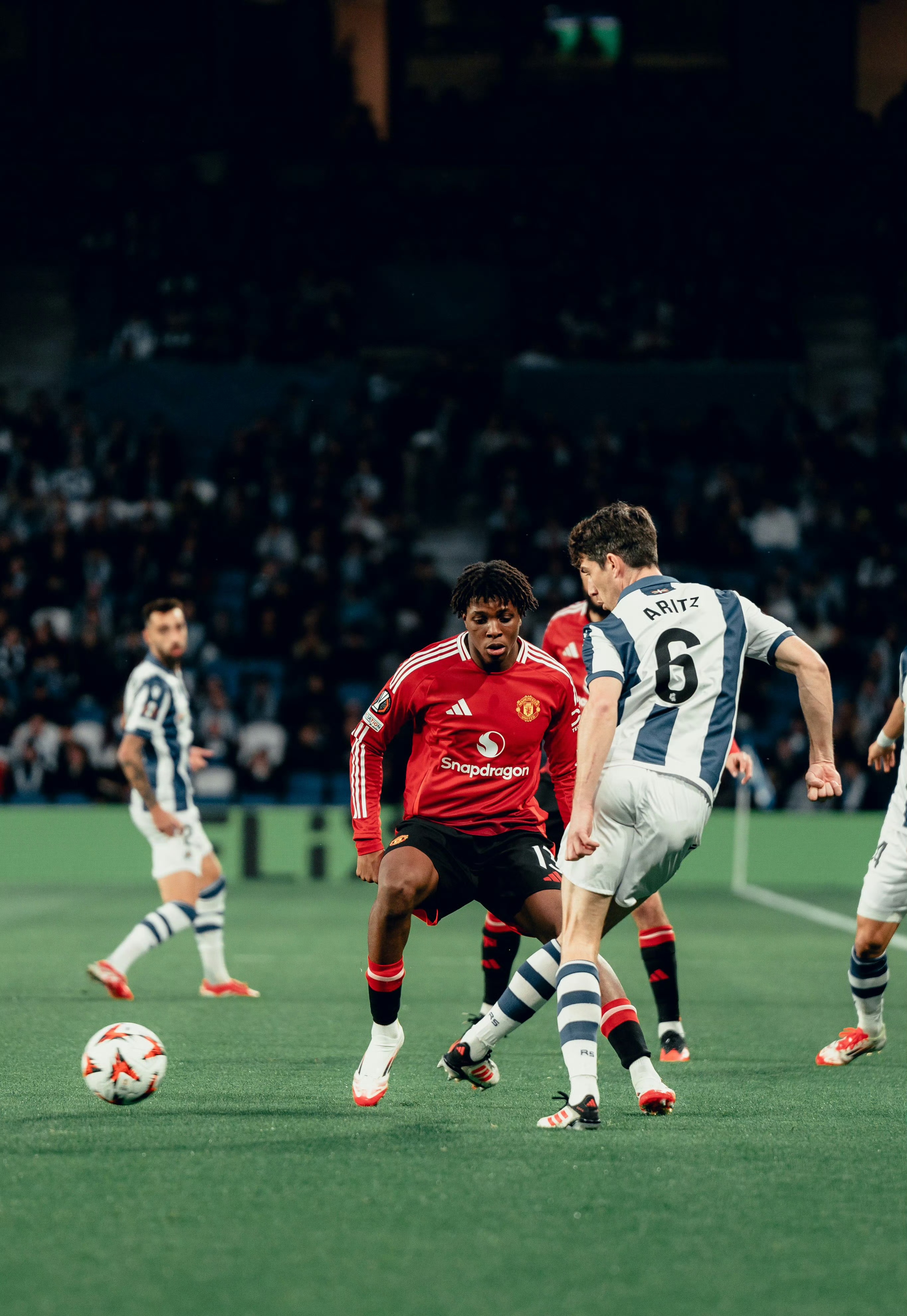 关于比利亚雷亚尔客场不敌马洛卡，贝蒂斯主场战平皇家社会的信息