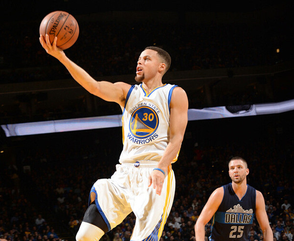 包含小牛遭勇士逆转，止步两连胜的词条