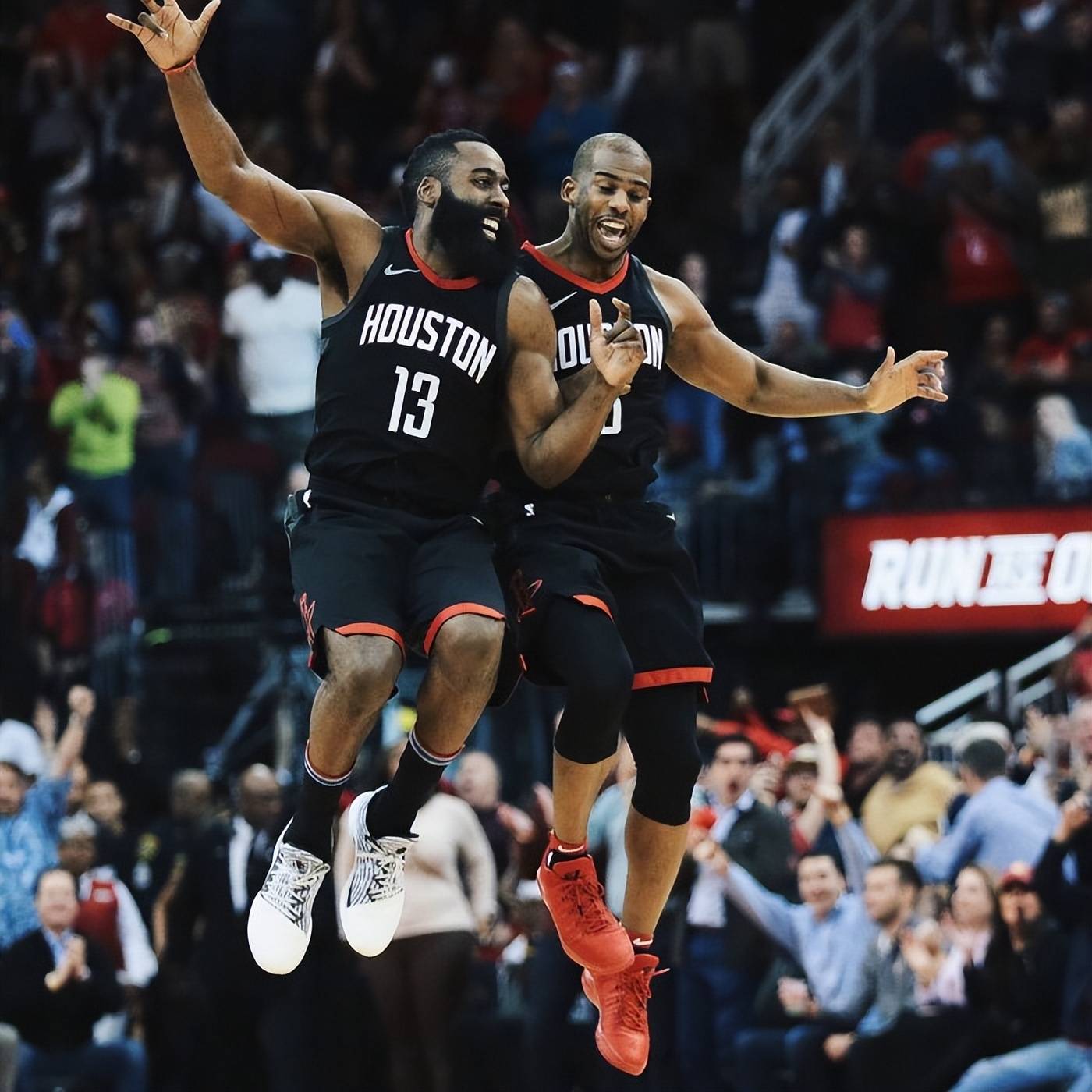 火箭完胜活塞，哈登再度砍下40+分的简单介绍