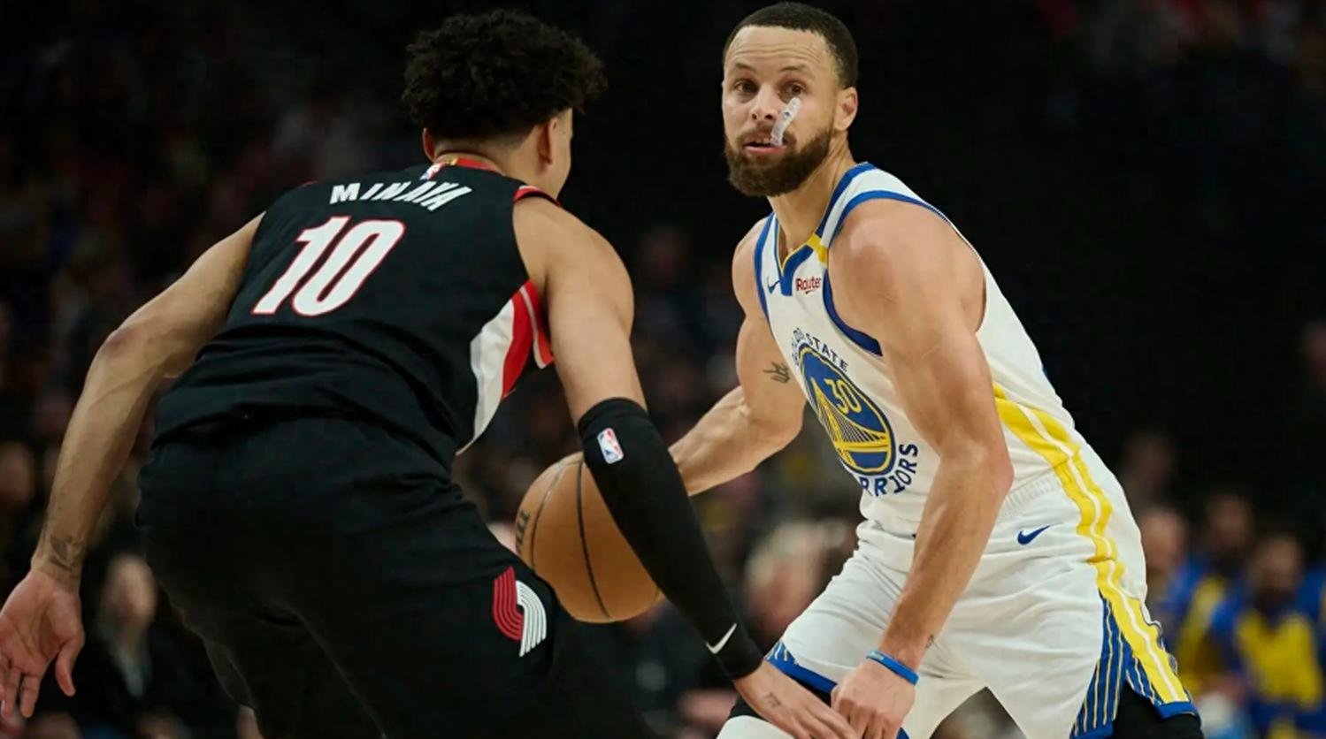 开拓者击败勇士，领先西部大局