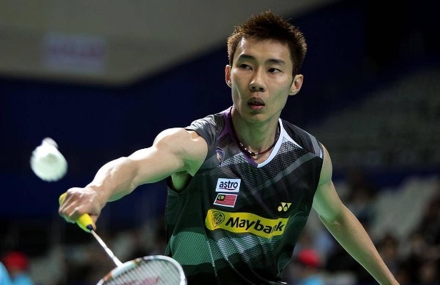 开云体育下载-英格兰羽毛球队逆转马来西亚羽毛球队，李宗伟爆发神勇的简单介绍