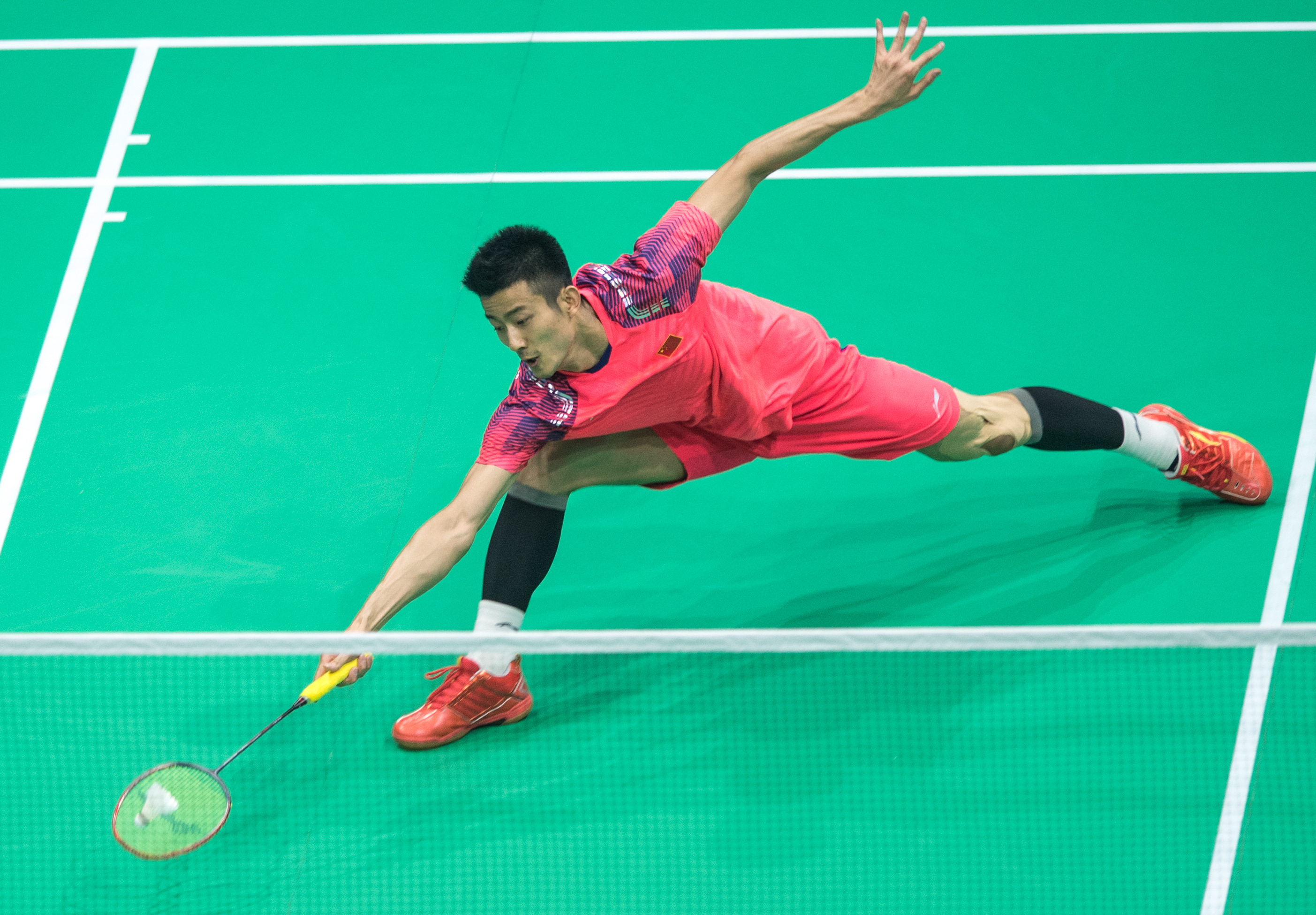 开云APP-中国羽毛球队鏖战英格兰羽毛球队，谌龙打破历史纪录的简单介绍