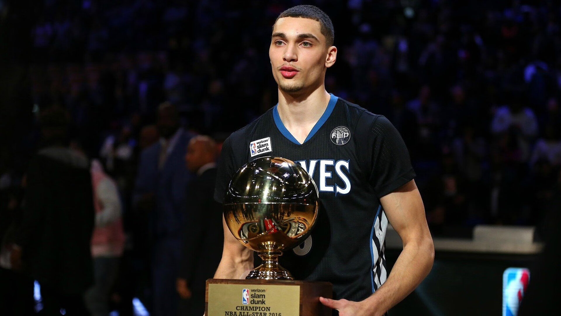 开云体育官网-赛场交响，凯尔特人团队力克浙江，利拉德于西甲德比上演跨界定格