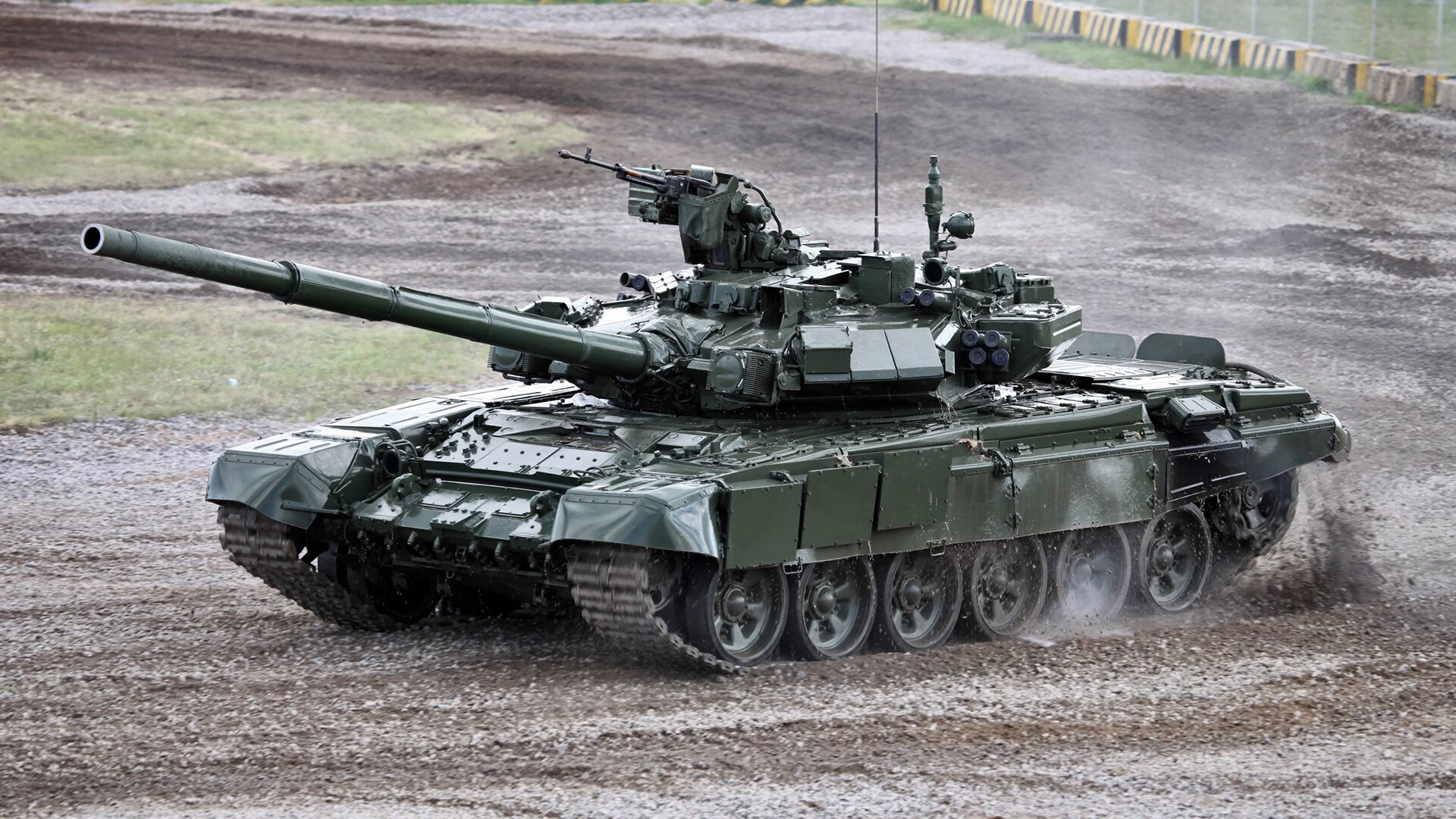 篮球双子星闪耀，从NBA到CBA的热血五月