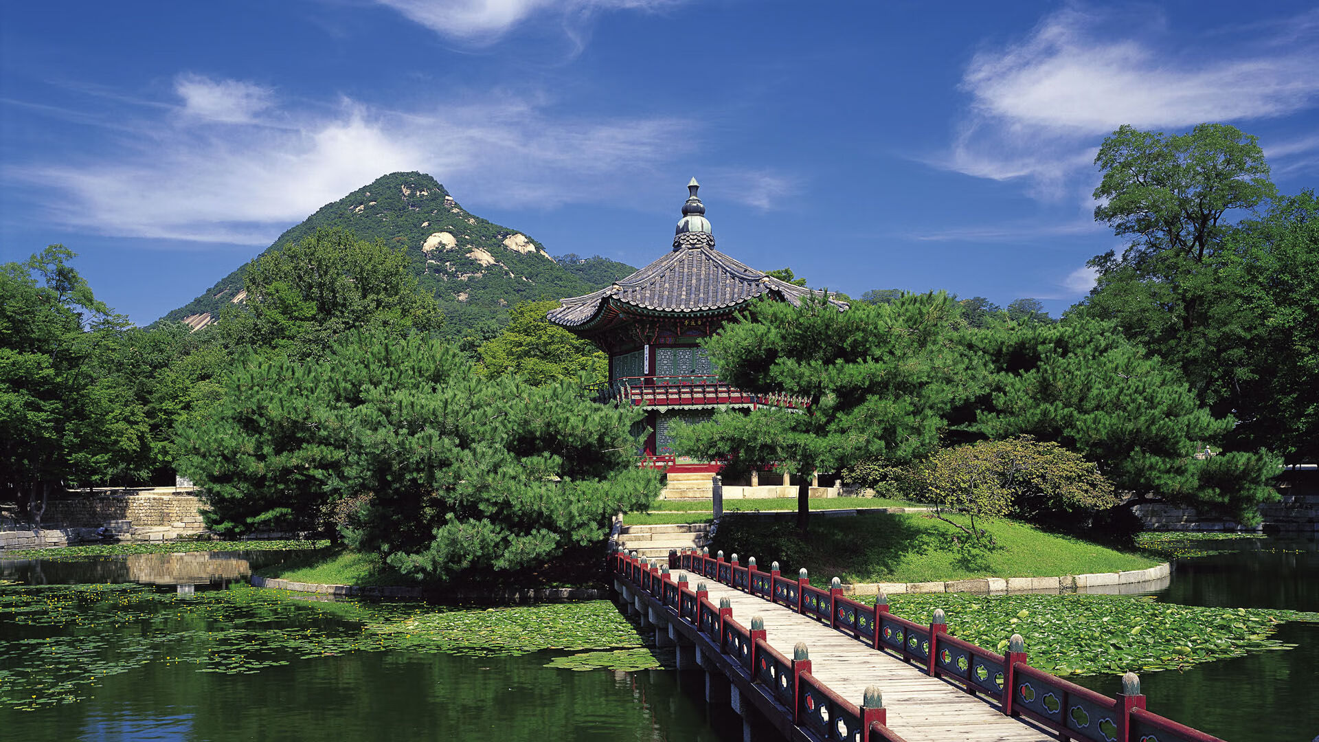 开云体育下载-沙漠风暴中的桑巴舞步，内马尔引领乌拉圭攻守流转，击溃伊拉克防线