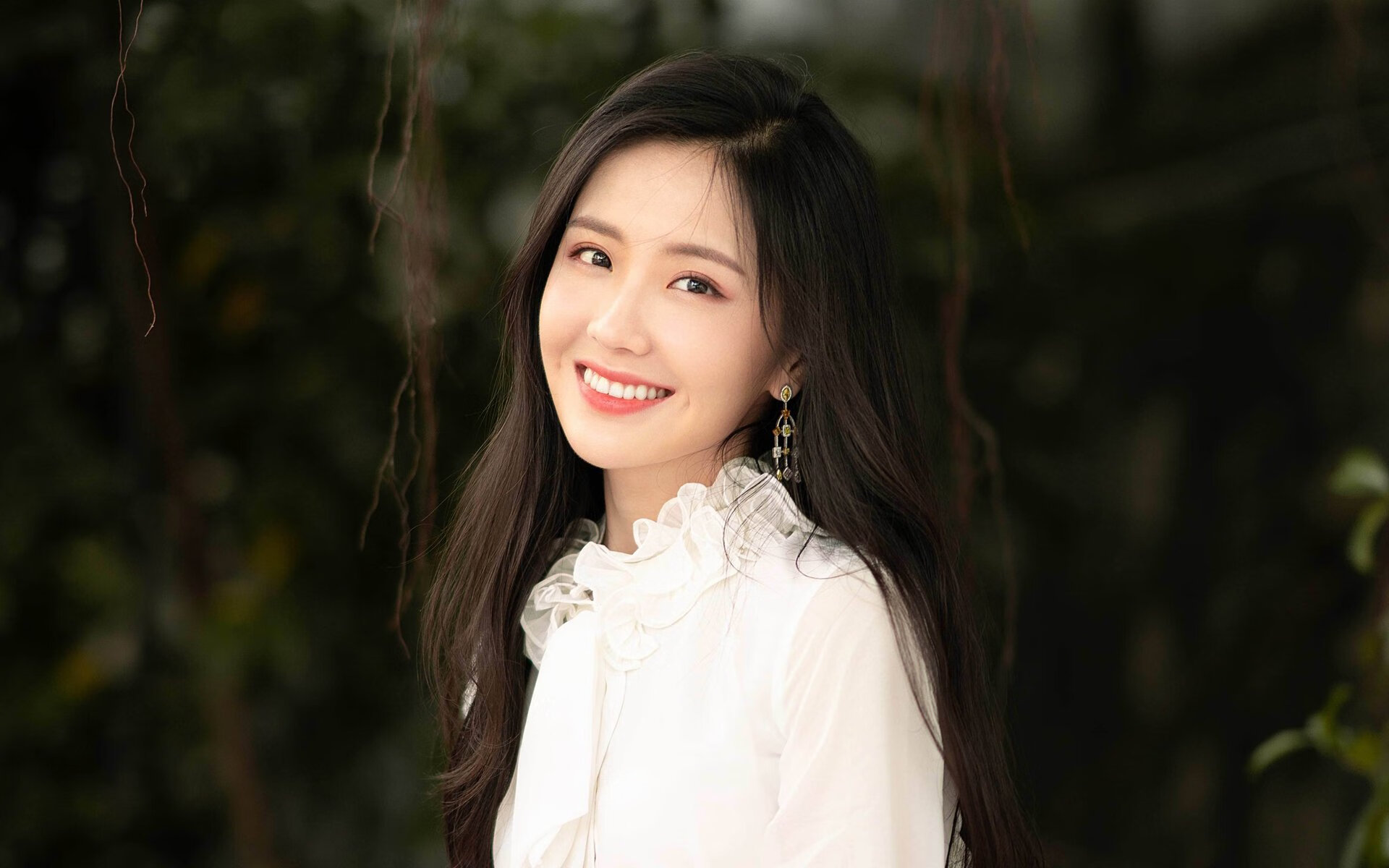 中场定乾坤,瑞士稳控节奏,德布劳内致命一击锁定胜局